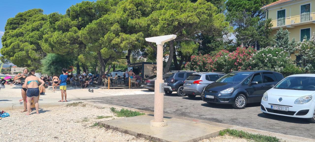 Apartmani Ivana Kaštela Exterior foto