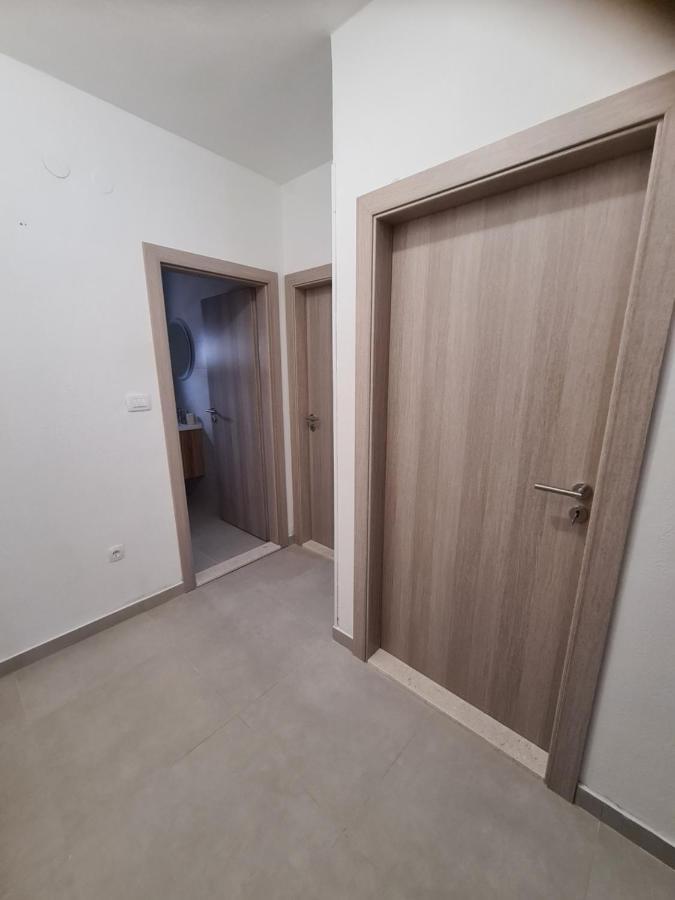 Apartmani Ivana Kaštela Exterior foto